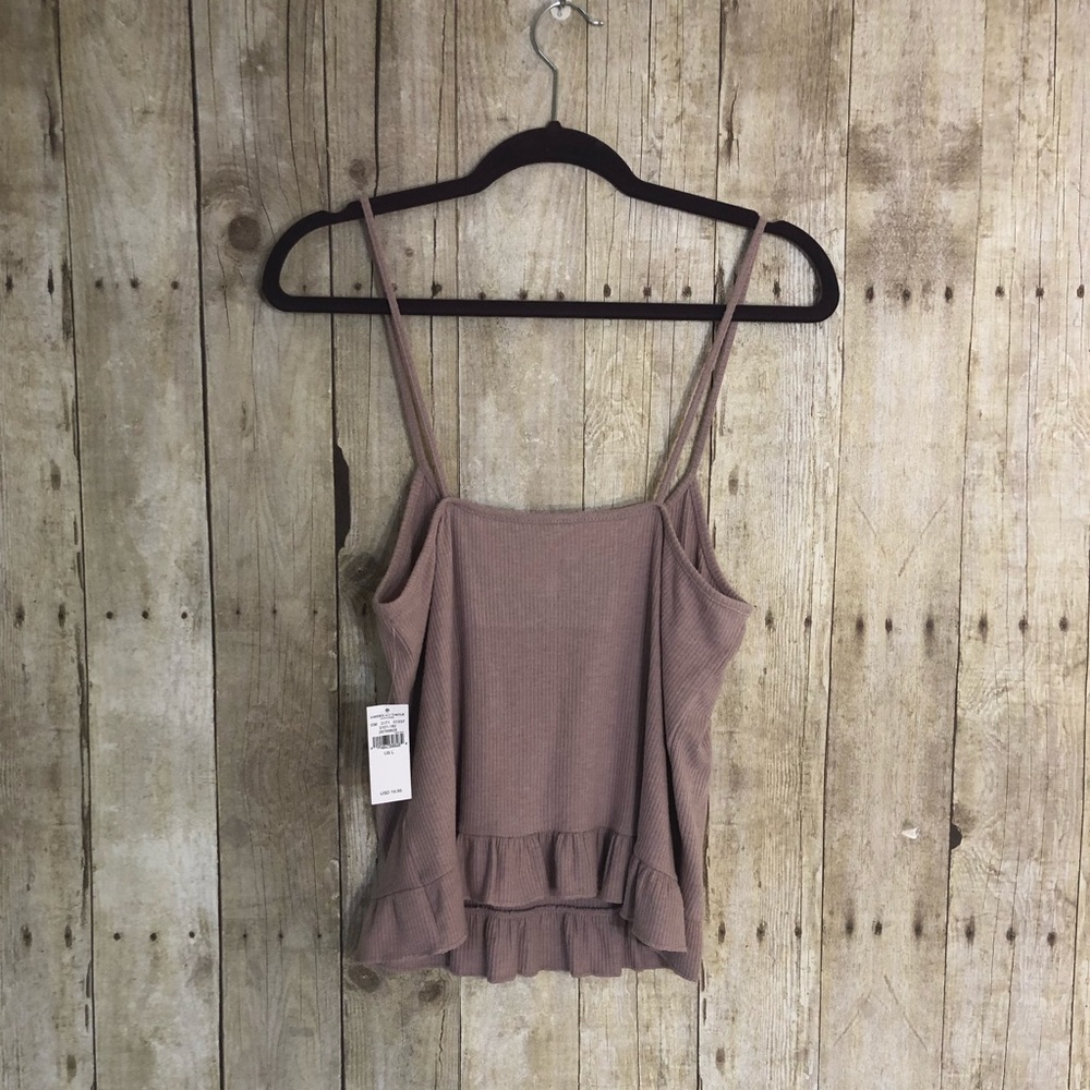 NEW Blush Ribbed Strappy Tank - Picture 4 of 5